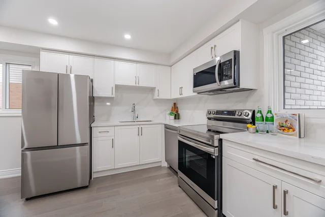 3 Chalmers Crescent, Ajax - photo 20