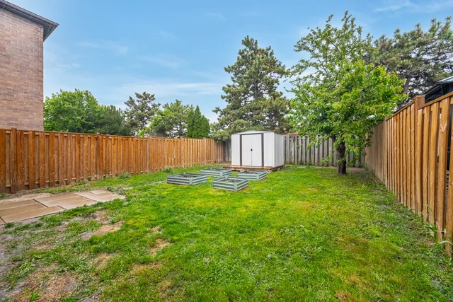 3 Chalmers Crescent, Ajax - photo 54