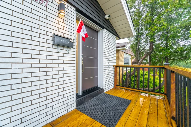297 Mohawk Road West, Hamilton - photo 6