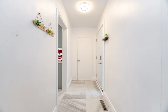 297 Mohawk Road West, Hamilton - photo 7