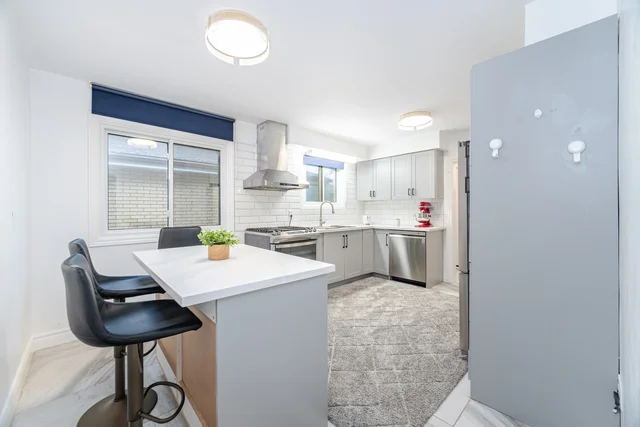297 Mohawk Road West, Hamilton - photo 14