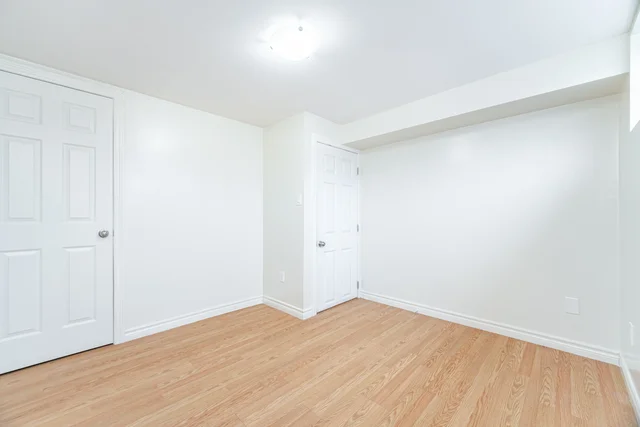 297 Mohawk Road West, Hamilton - photo 52