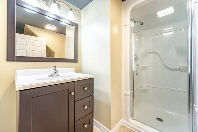 297 Mohawk Road West, Hamilton - photo 53