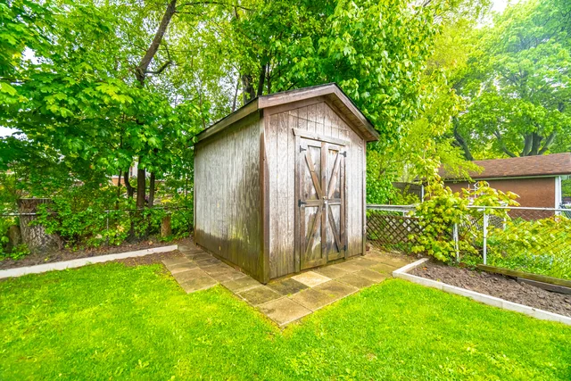 297 Mohawk Road West, Hamilton - photo 61