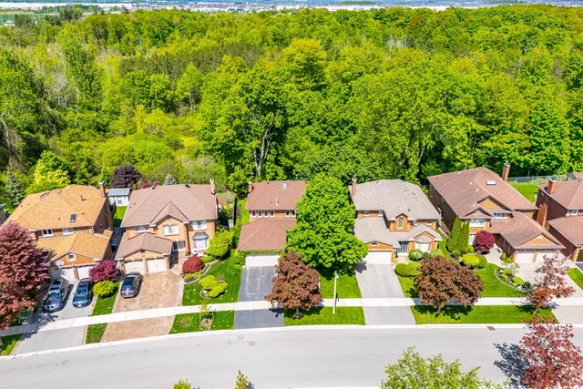 70 Kenpark Avenue, Brampton - photo 3