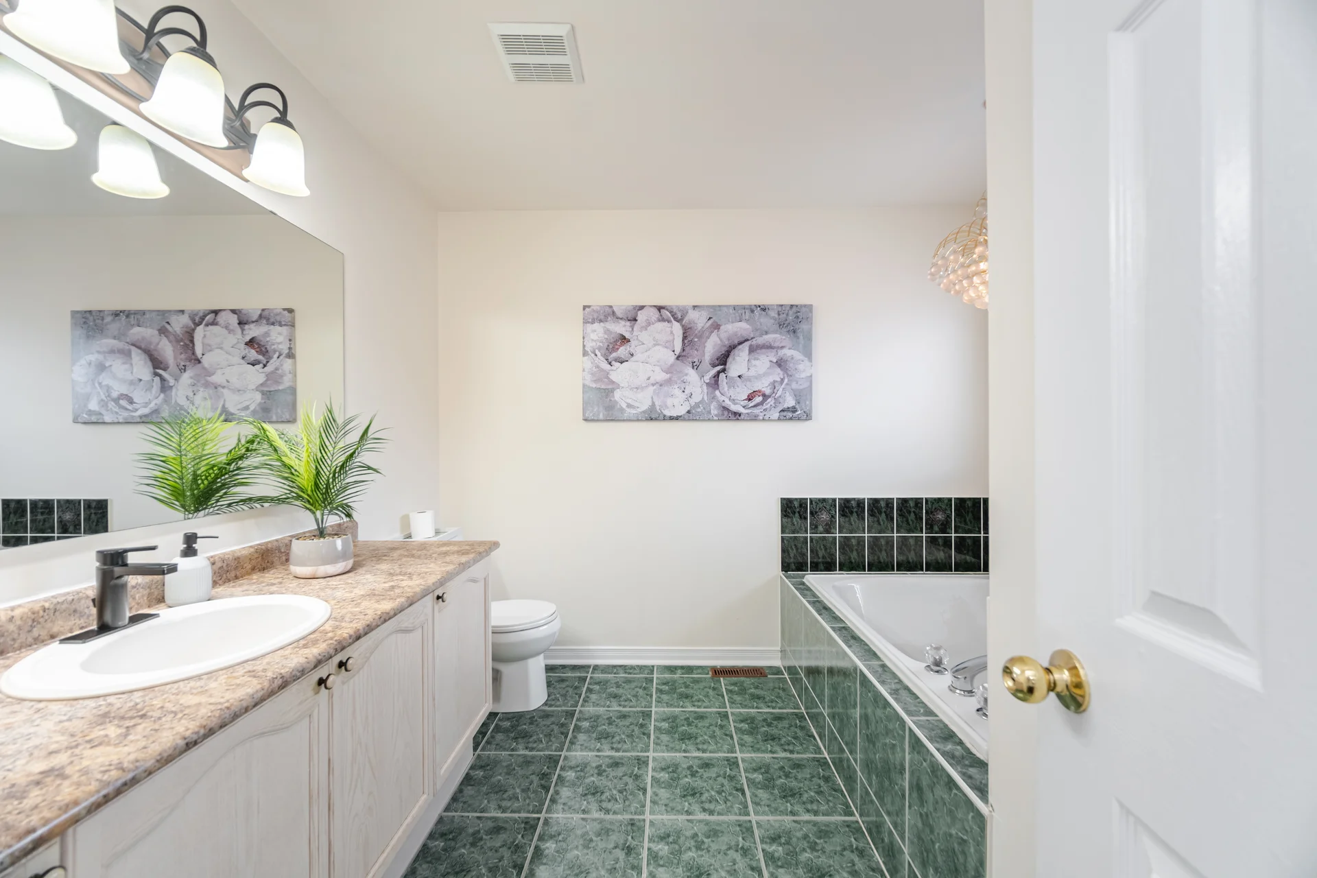 77 Milkweed Crescent, Brampton - photo 44