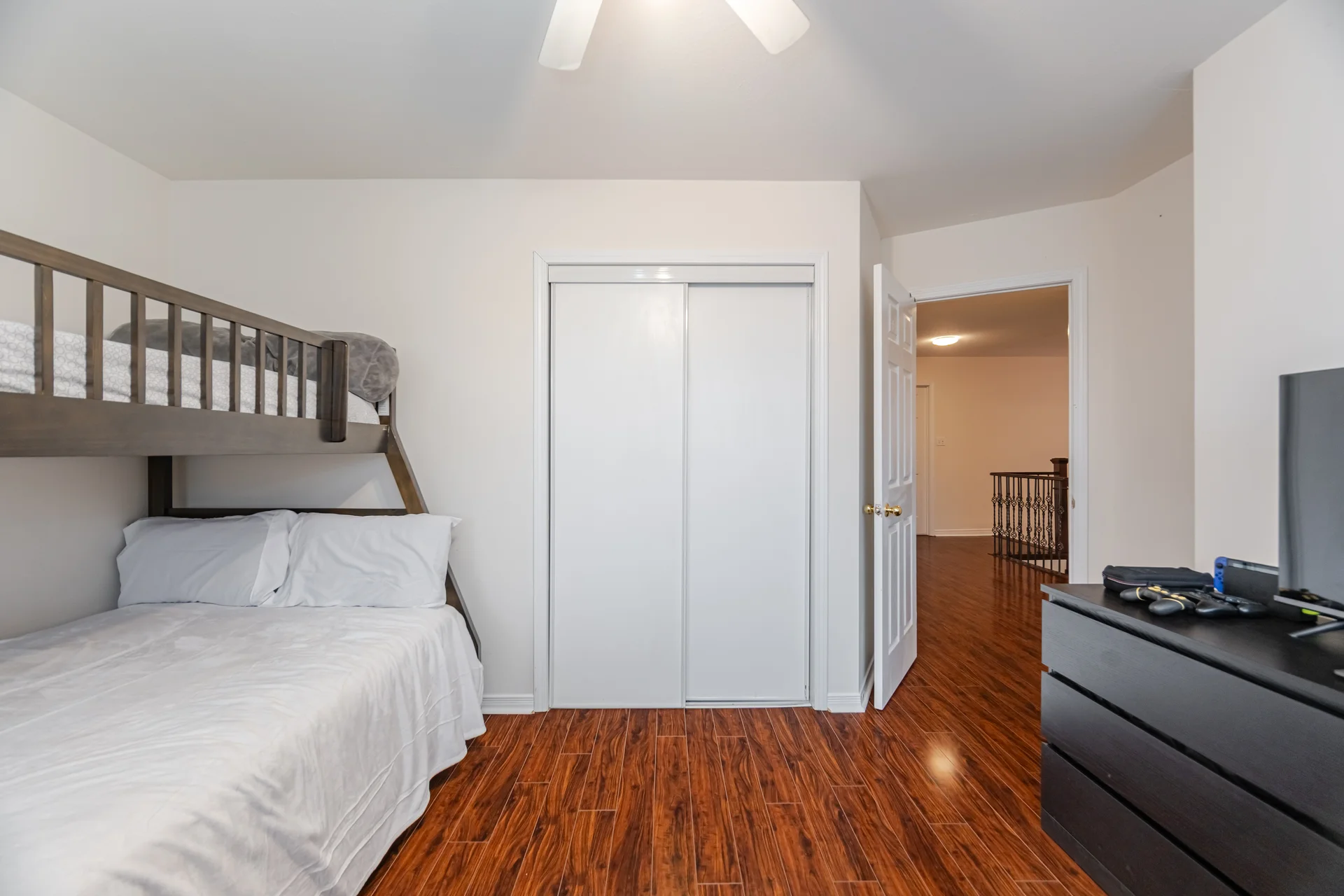 77 Milkweed Crescent, Brampton - photo 51