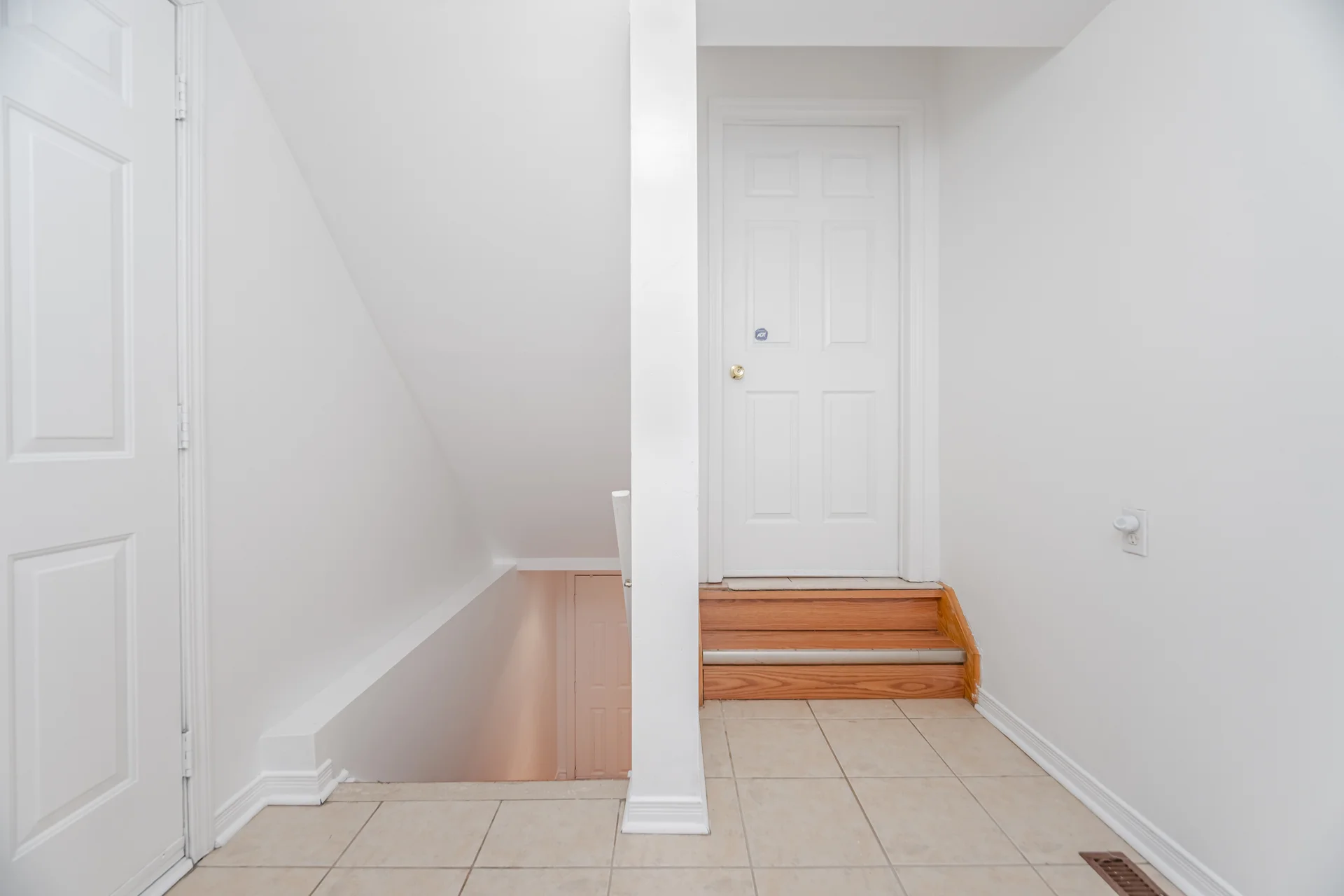 77 Milkweed Crescent, Brampton - photo 57