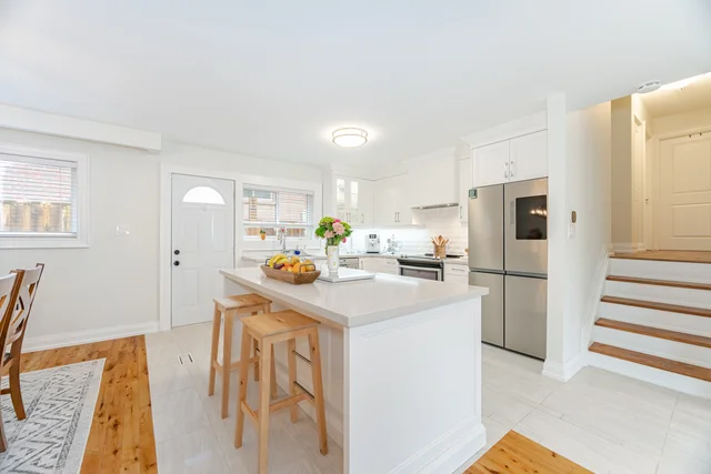 175 Connaught Crescent, Bolton - photo 19