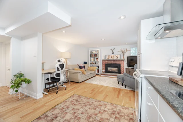 175 Connaught Crescent, Bolton - photo 36