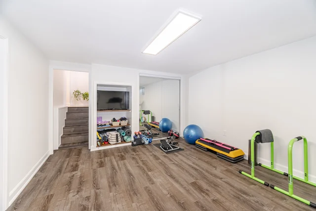 175 Connaught Crescent, Bolton - photo 49