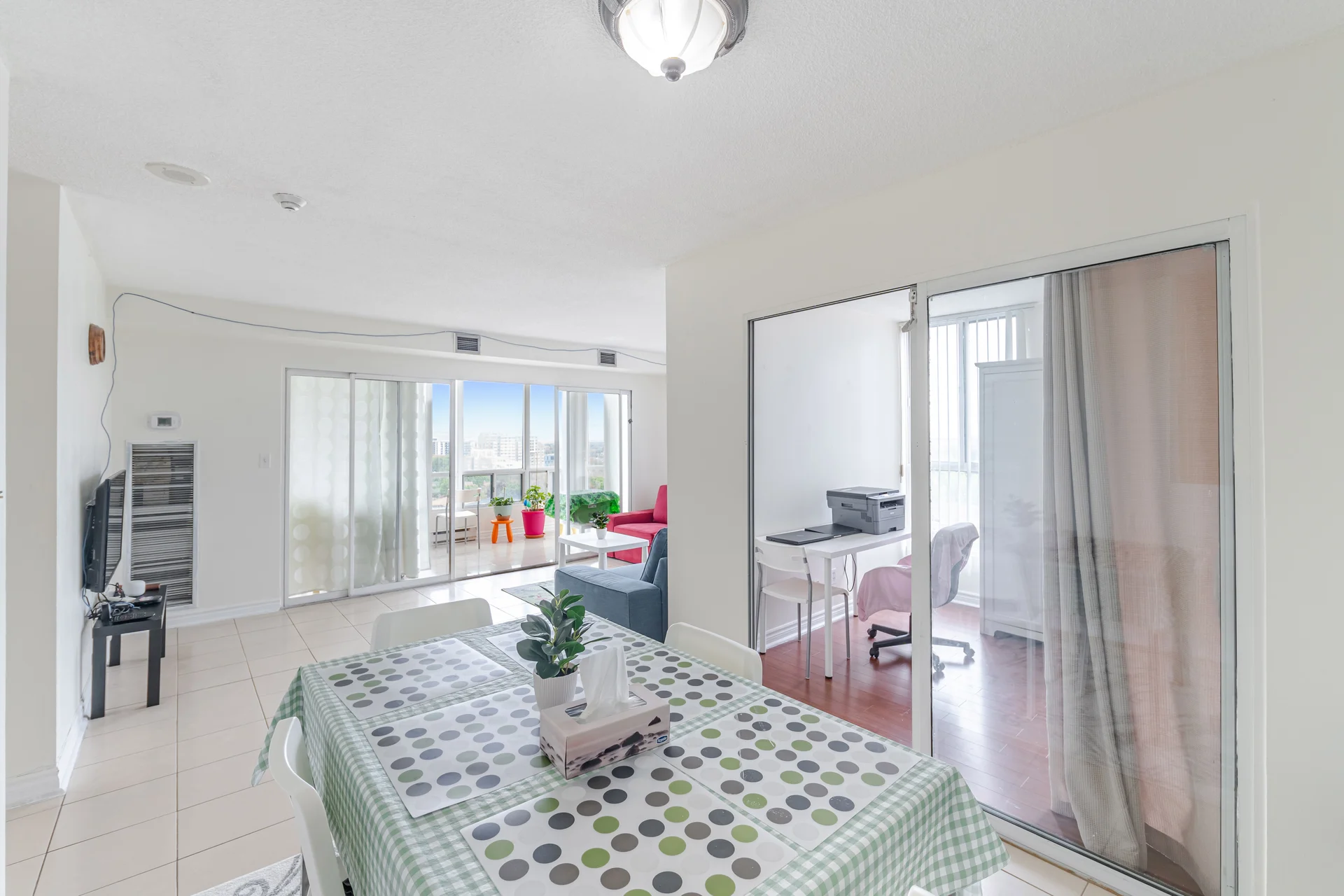#704-155 Hillcrest Avenue, Mississauga - photo 12