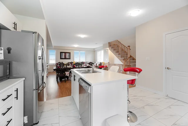2097 Prestonvale Road, Courtice - photo 17