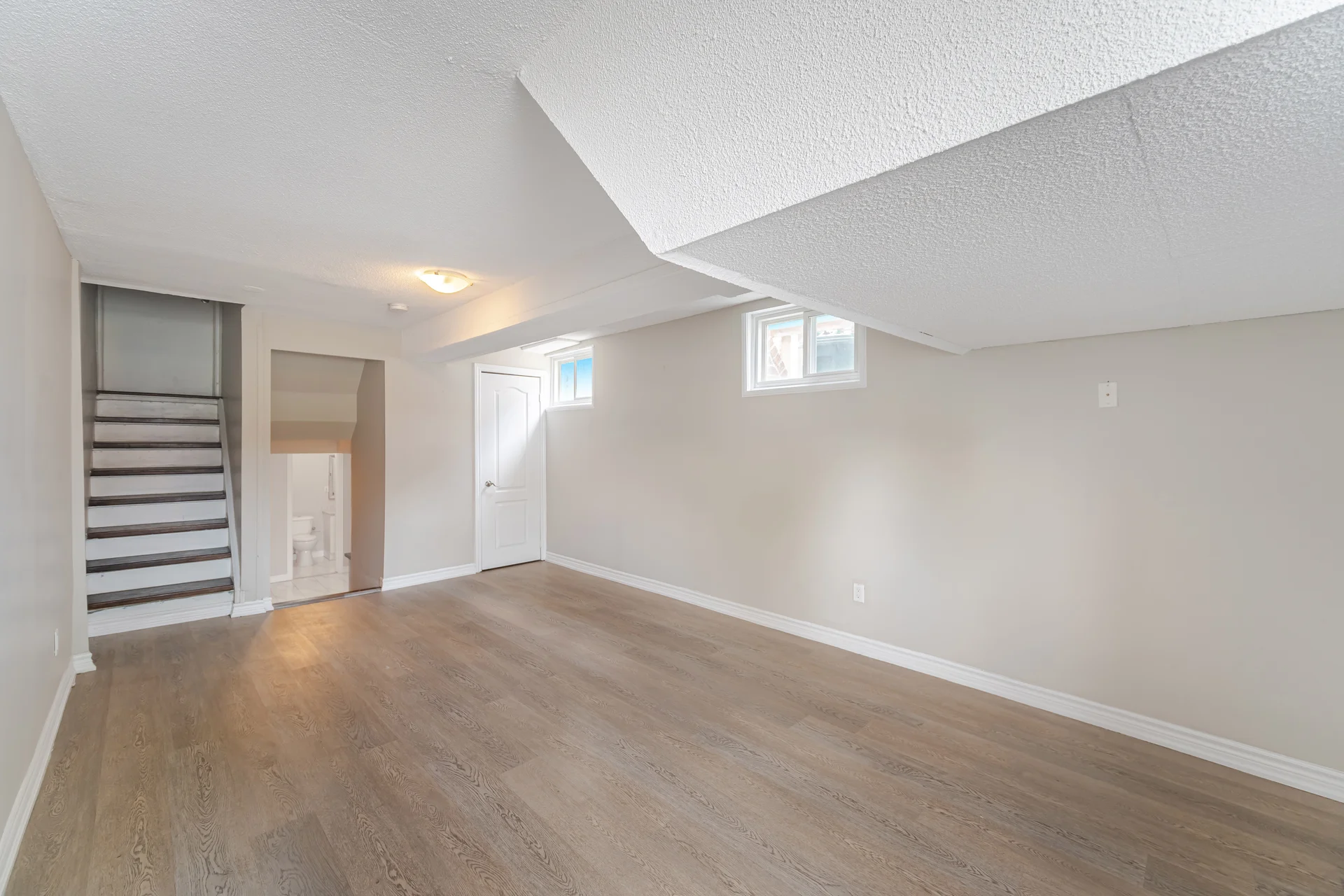 23 Merton Road, Brampton - photo 34