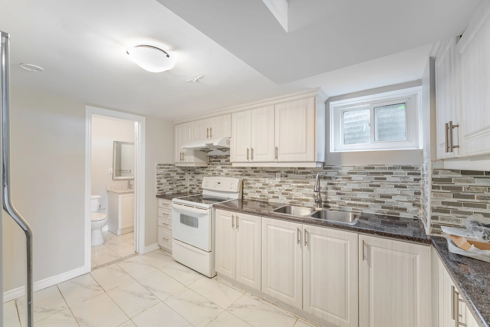 23 Merton Road, Brampton - photo 39