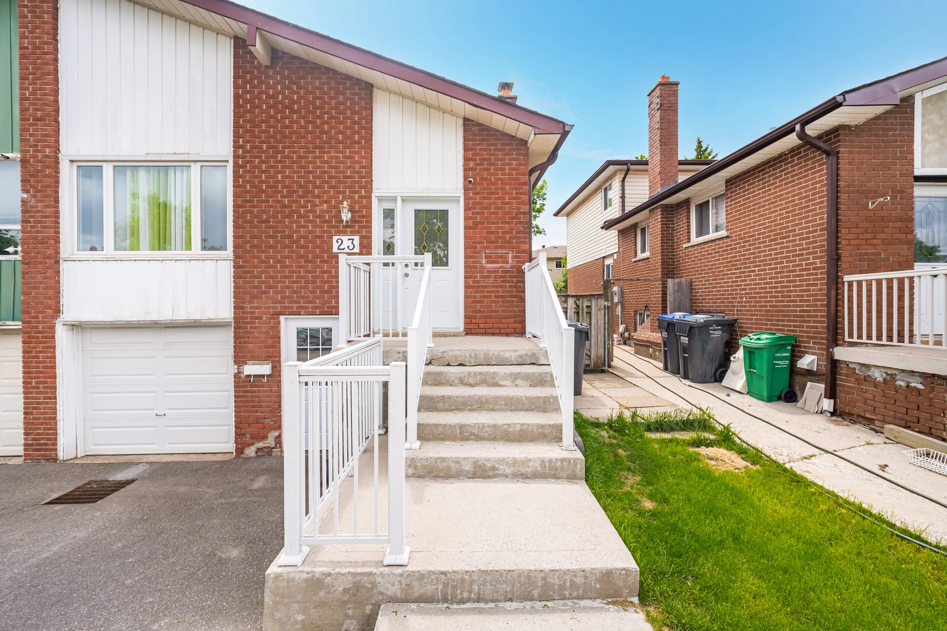 23 Merton Road, Brampton - photo 4