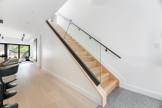 108 Sammon Avenue, East York - photo 33