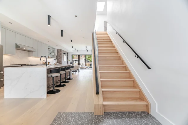 108 Sammon Avenue, East York - photo 34