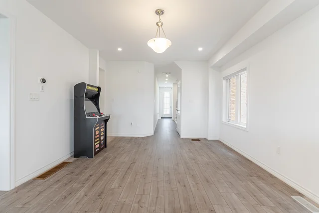 307 Ridley Crescent, Southgate - photo 14