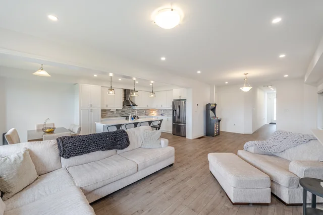 307 Ridley Crescent, Southgate - photo 31