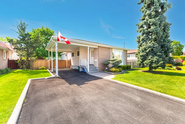 808 Batory Avenue, Pickering - photo 2
