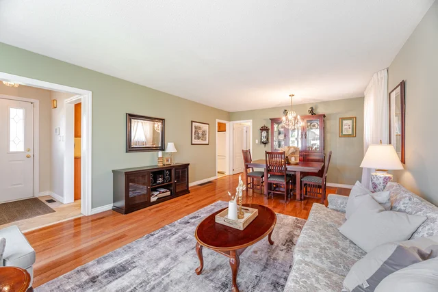 808 Batory Avenue, Pickering - photo 10