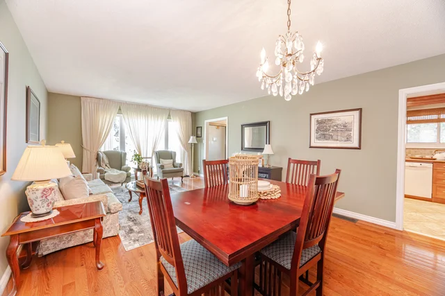 808 Batory Avenue, Pickering - photo 14