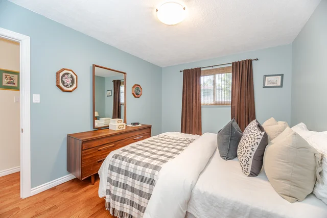 808 Batory Avenue, Pickering - photo 22