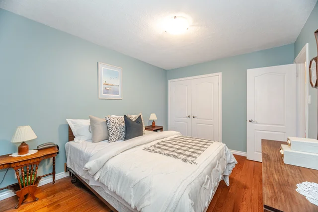 808 Batory Avenue, Pickering - photo 23