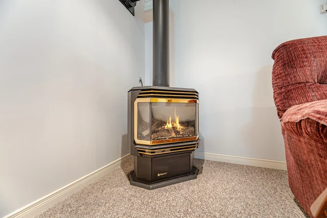 808 Batory Avenue, Pickering - photo 35