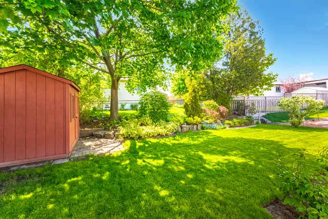 808 Batory Avenue, Pickering - photo 45