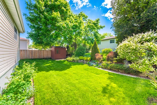 808 Batory Avenue, Pickering - photo 47