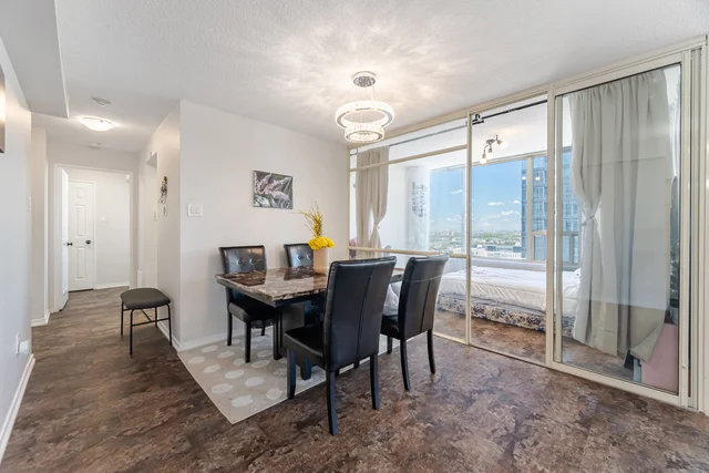 #2008-330 Rathburn Road West, Mississauga - photo 15