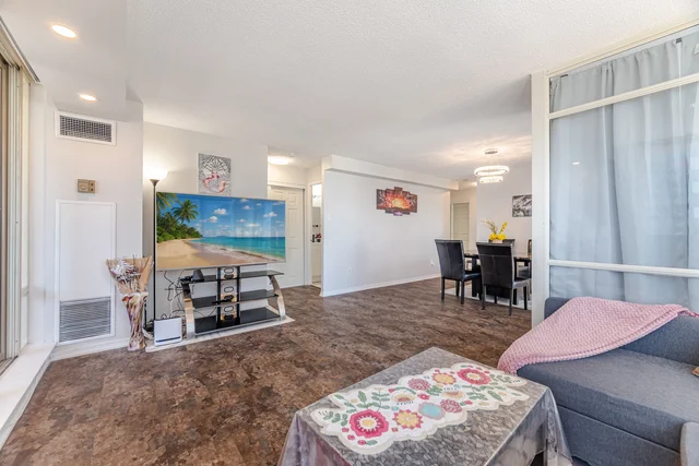#2008-330 Rathburn Road West, Mississauga - photo 19