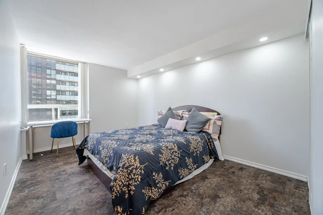 #2008-330 Rathburn Road West, Mississauga - photo 26