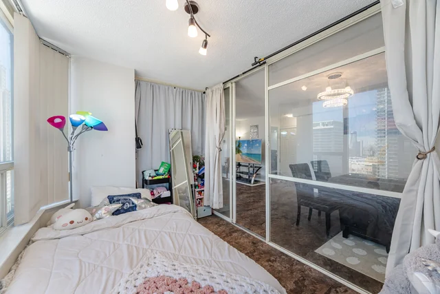 #2008-330 Rathburn Road West, Mississauga - photo 29