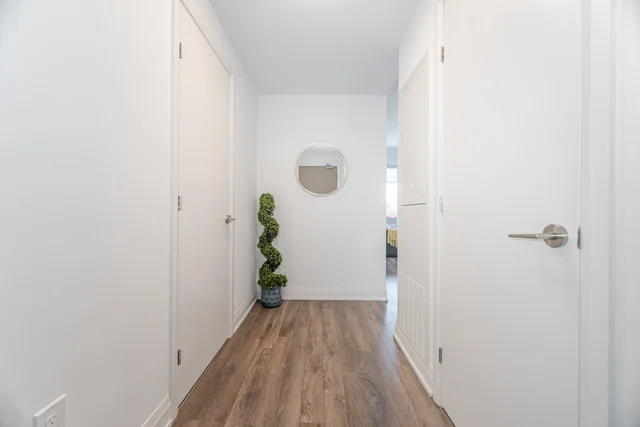 #327-4800 Highway 7, Vaughan - photo 6
