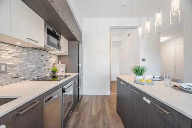 #327-4800 Highway 7, Vaughan - photo 10