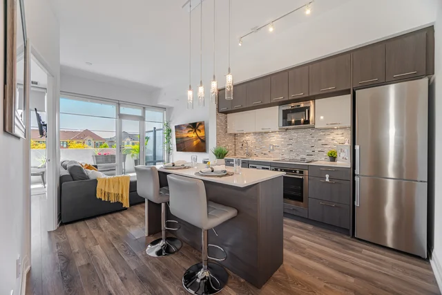 #327-4800 Highway 7, Vaughan - photo 15