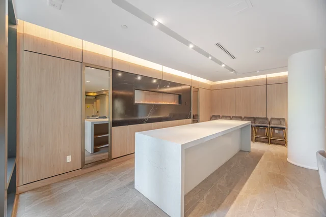 #327-4800 Highway 7, Vaughan - photo 43