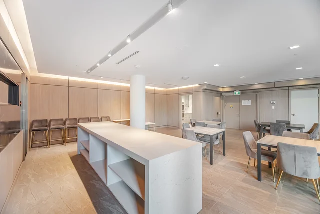 #327-4800 Highway 7, Vaughan - photo 44