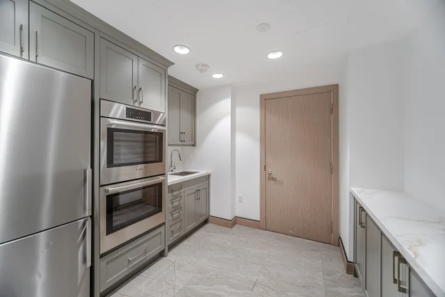 #327-4800 Highway 7, Vaughan - photo 46
