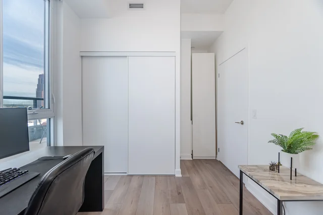 #1201-10 Honeycrisp Crescent, Vaughan - photo 27