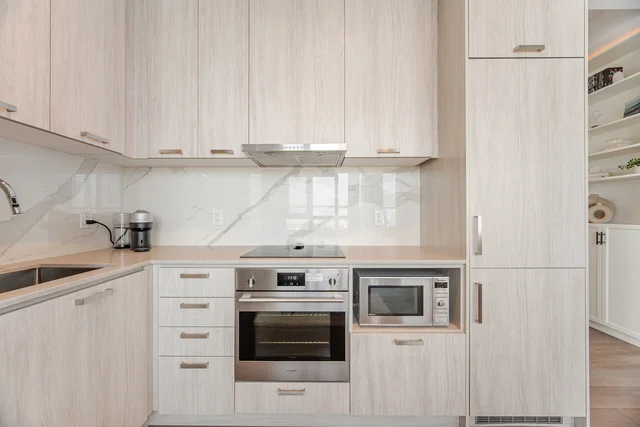 #1201-10 Honeycrisp Crescent, Vaughan - photo 15