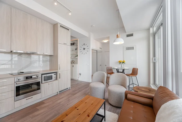 #1201-10 Honeycrisp Crescent, Vaughan - photo 18