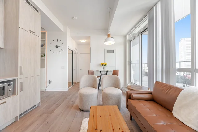 #1201-10 Honeycrisp Crescent, Vaughan - photo 19