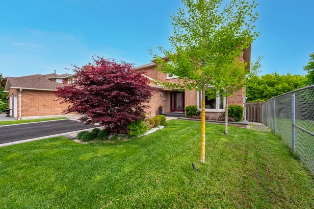 1019 Sherman Crescent, Pickering - photo 11
