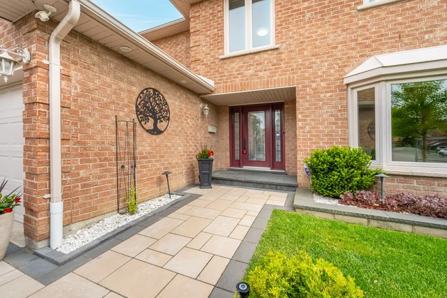 1019 Sherman Crescent, Pickering - photo 14