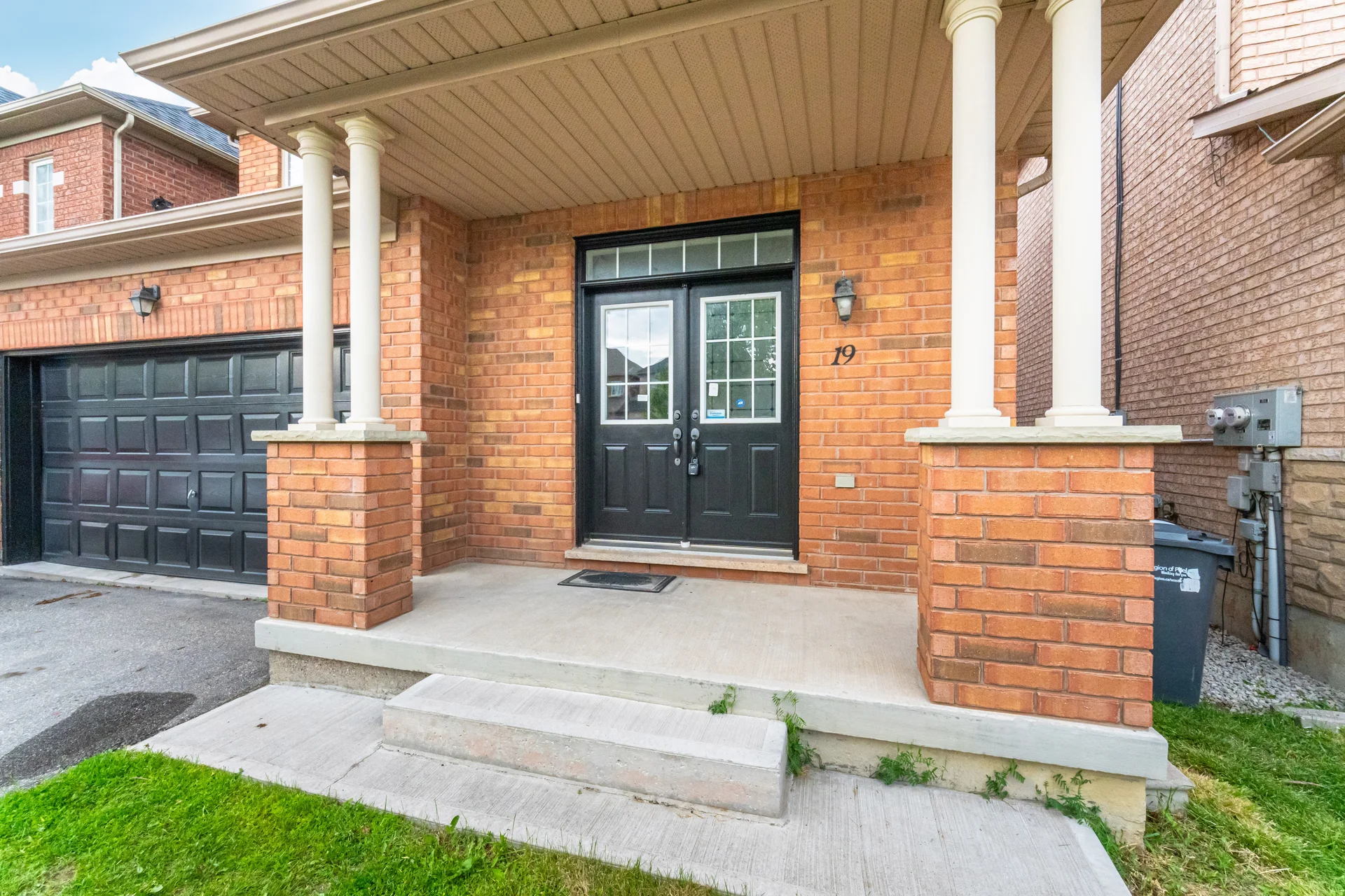 19 Frobischer Drive, Brampton - photo 5