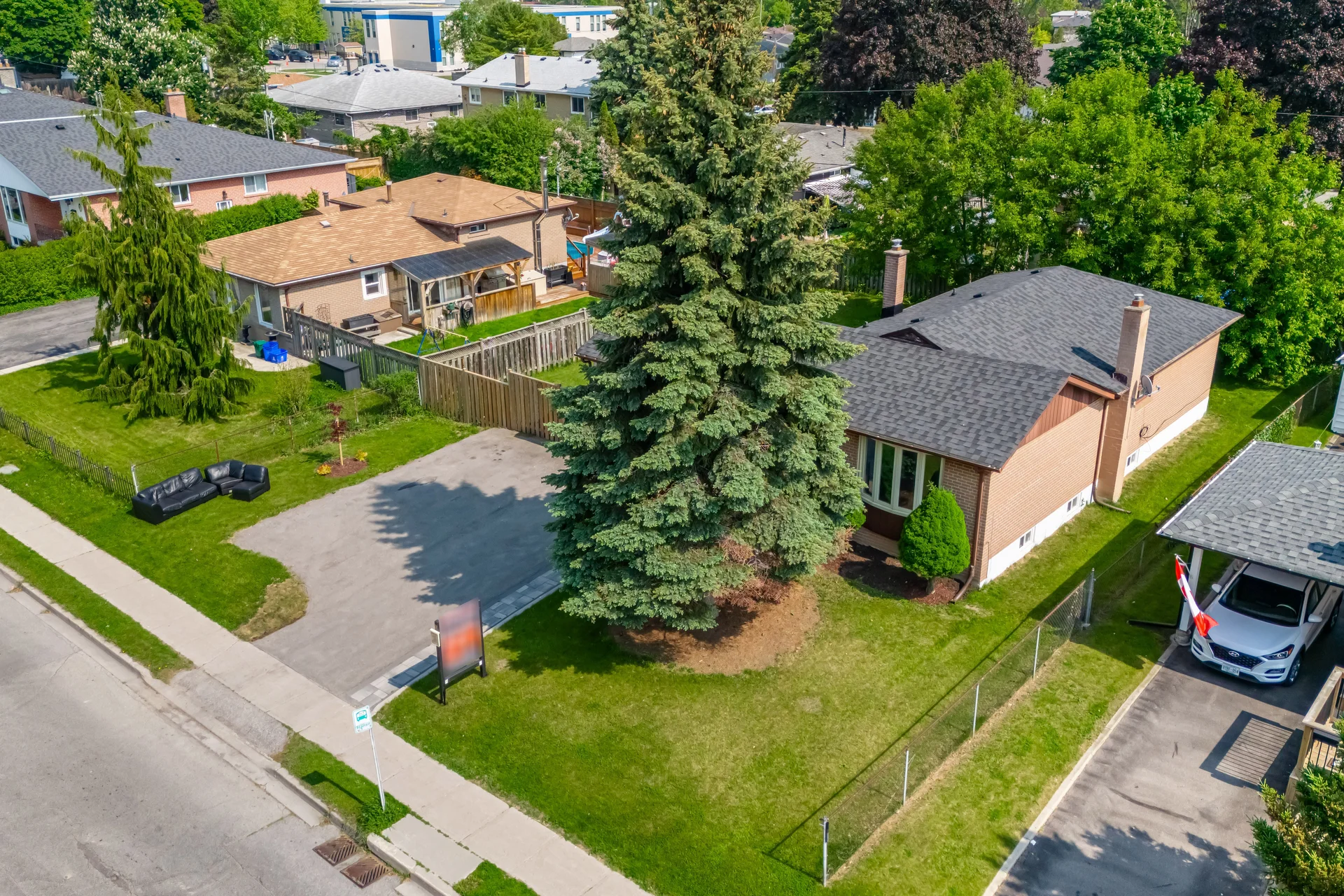 761 Krosno Boulevard, Pickering - photo 9